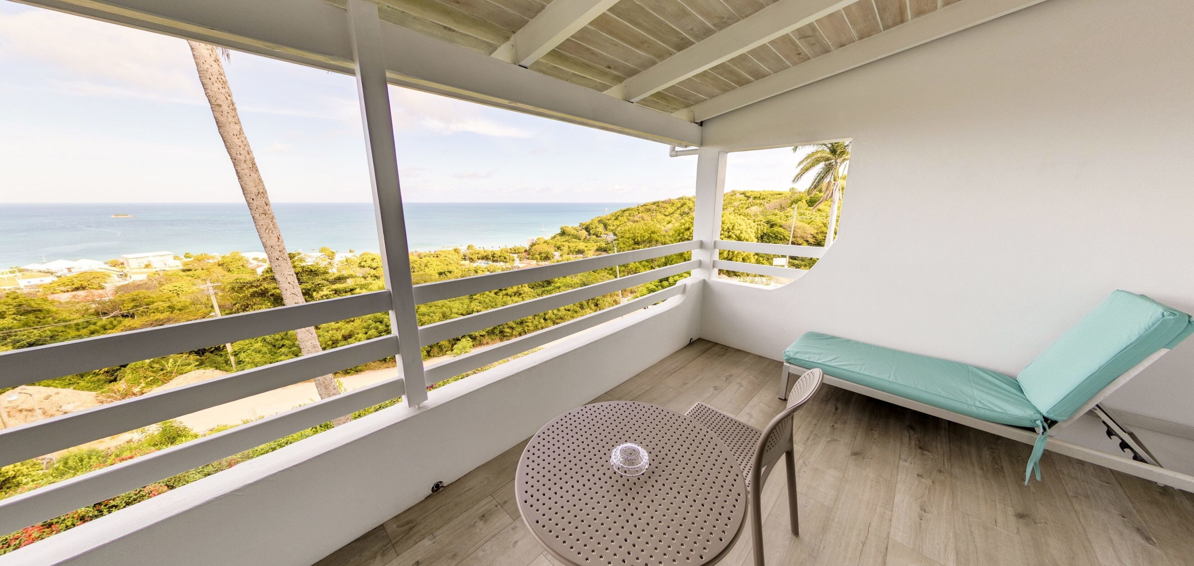 premium room, non smoking, ocean view | balcony view