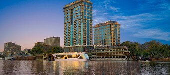 Four Seasons Hotel Cairo at First Residence