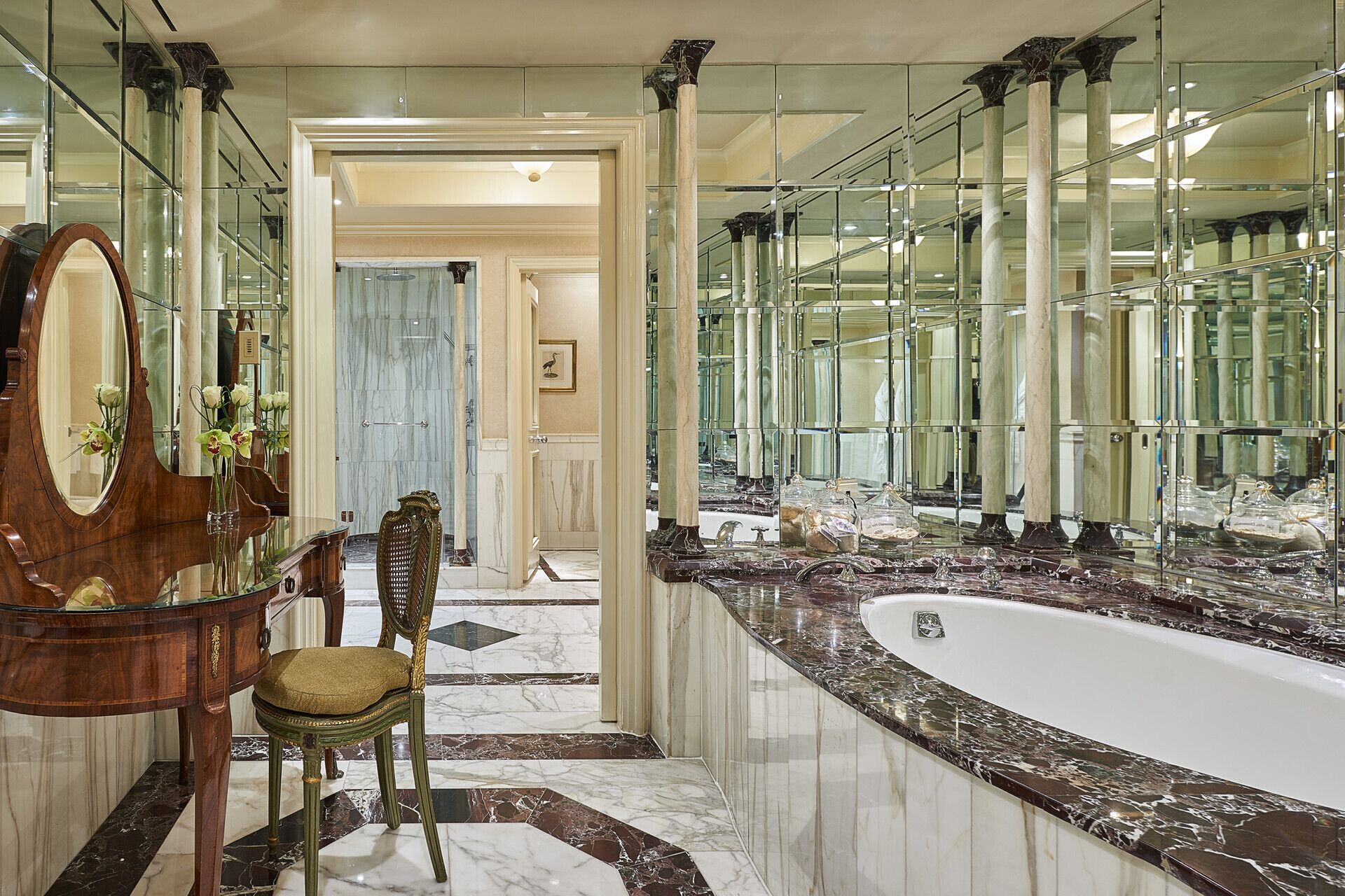 royal suite | bathroom | separate bathtub and shower, free toiletries, hair dryer, bathrobes