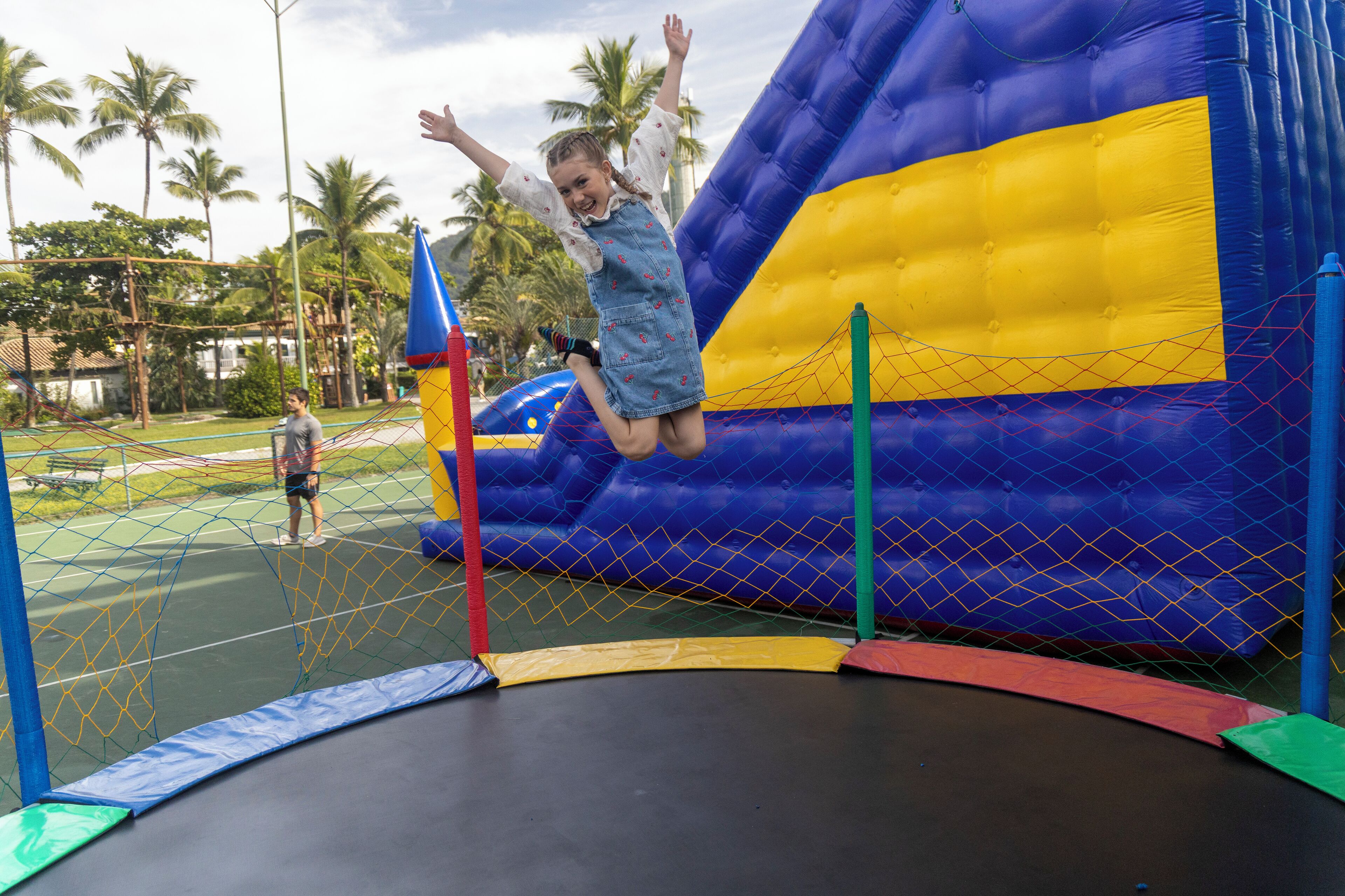 children’s play area – outdoor