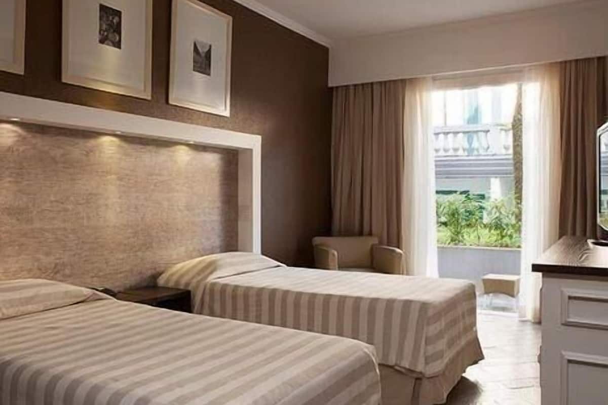 Minibar, in-room safe, blackout curtains, soundproofing
