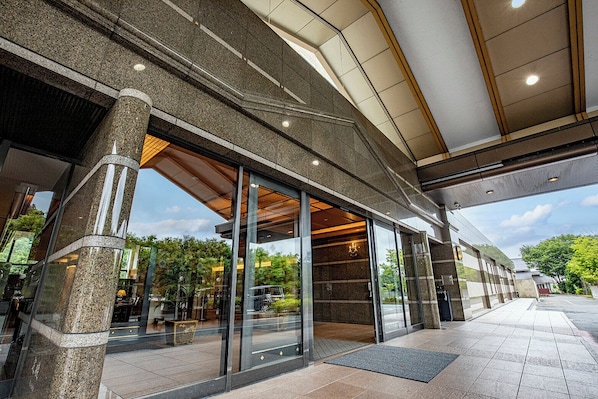 Property entrance - International Garden Hotel Narita (Narita)