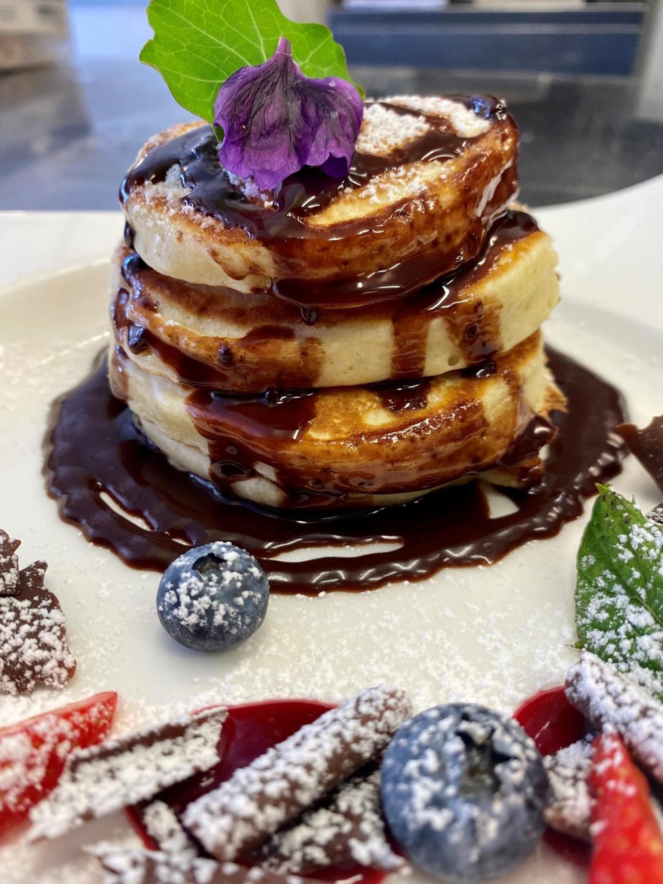 breakfast, lunch and dinner served