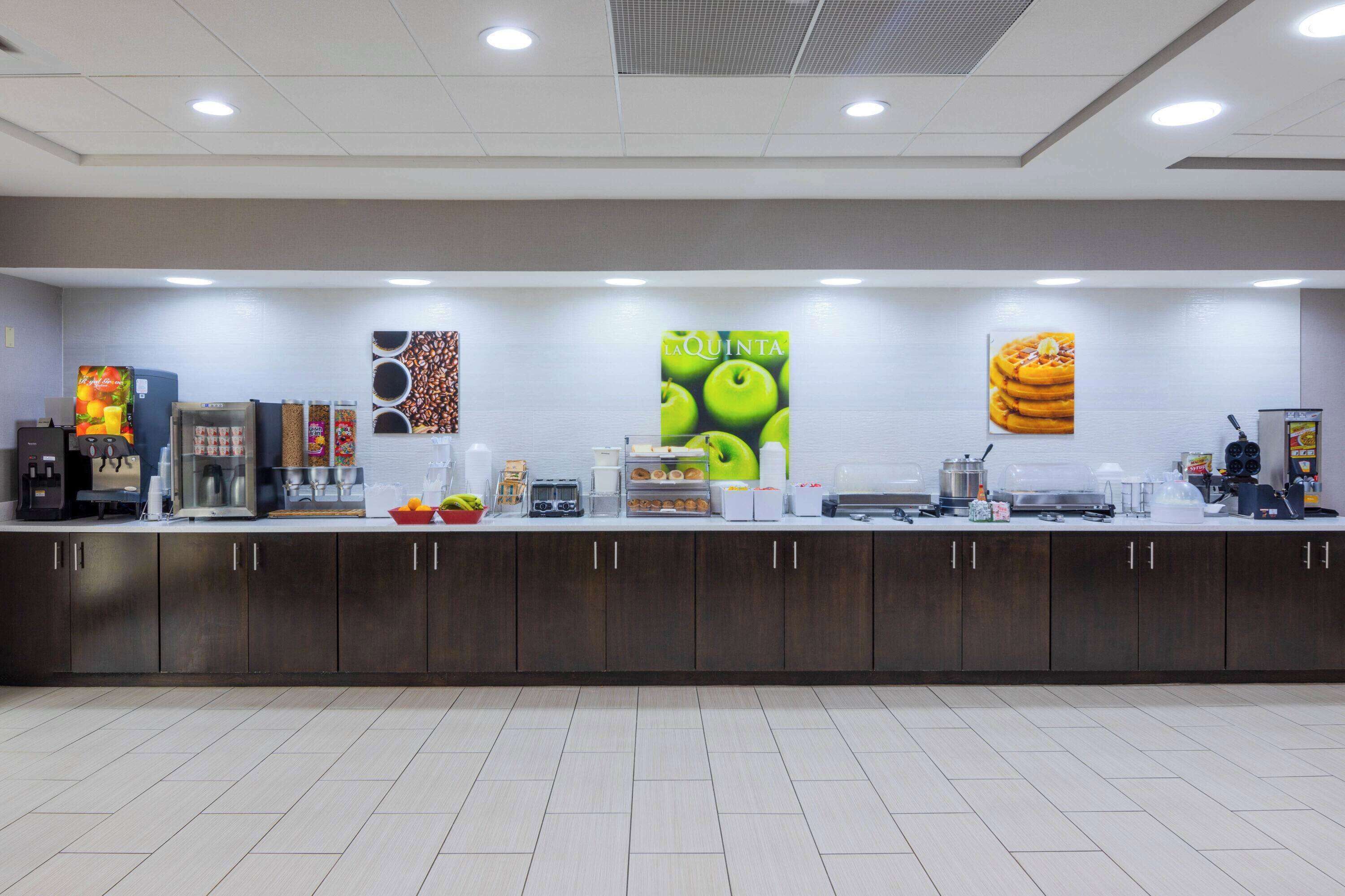 Free daily self-serve breakfast