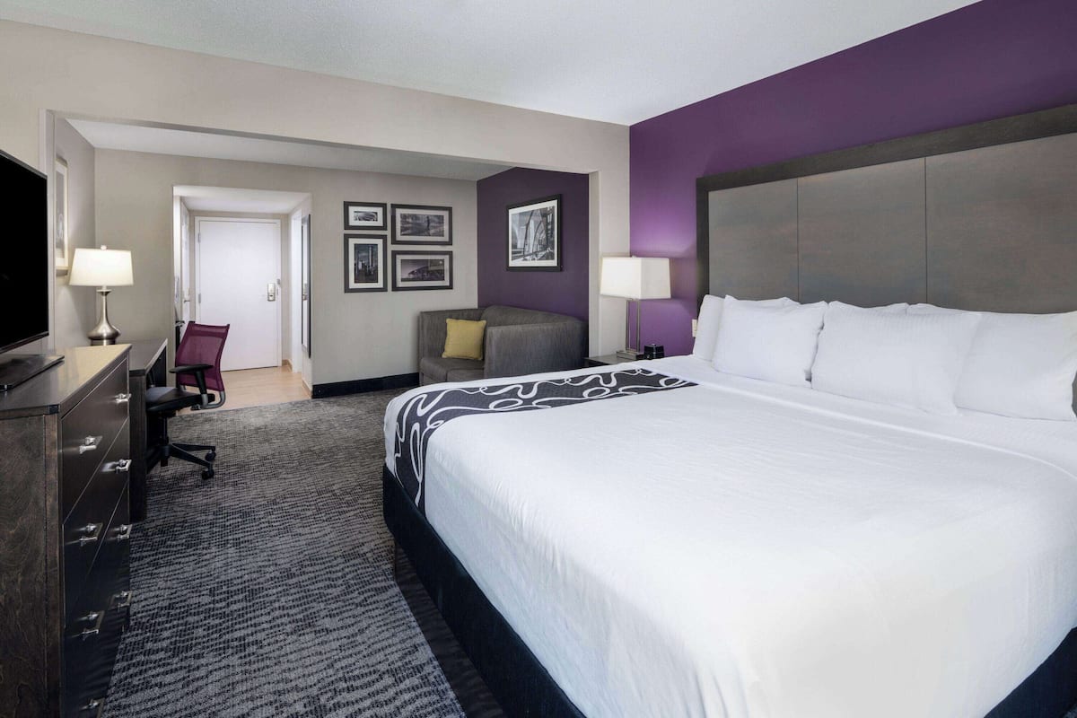 Pillow-top beds, in-room safe, desk, laptop workspace