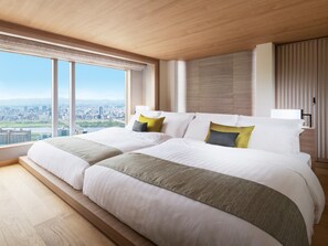 Premium bedding, in-room safe, individually decorated - Hotel Hankyu International (Osaka)