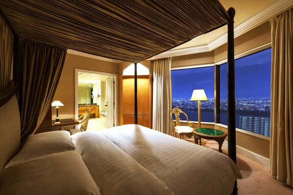 1 bedroom, premium bedding, in-room safe, individually decorated