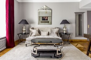 Suite, 1 Queen-Bett, Stadtblick