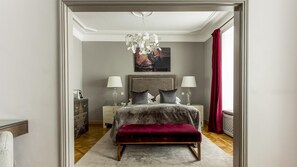 1 soverom, sengetøy av topp kvalitet, minibar og safe på rommet