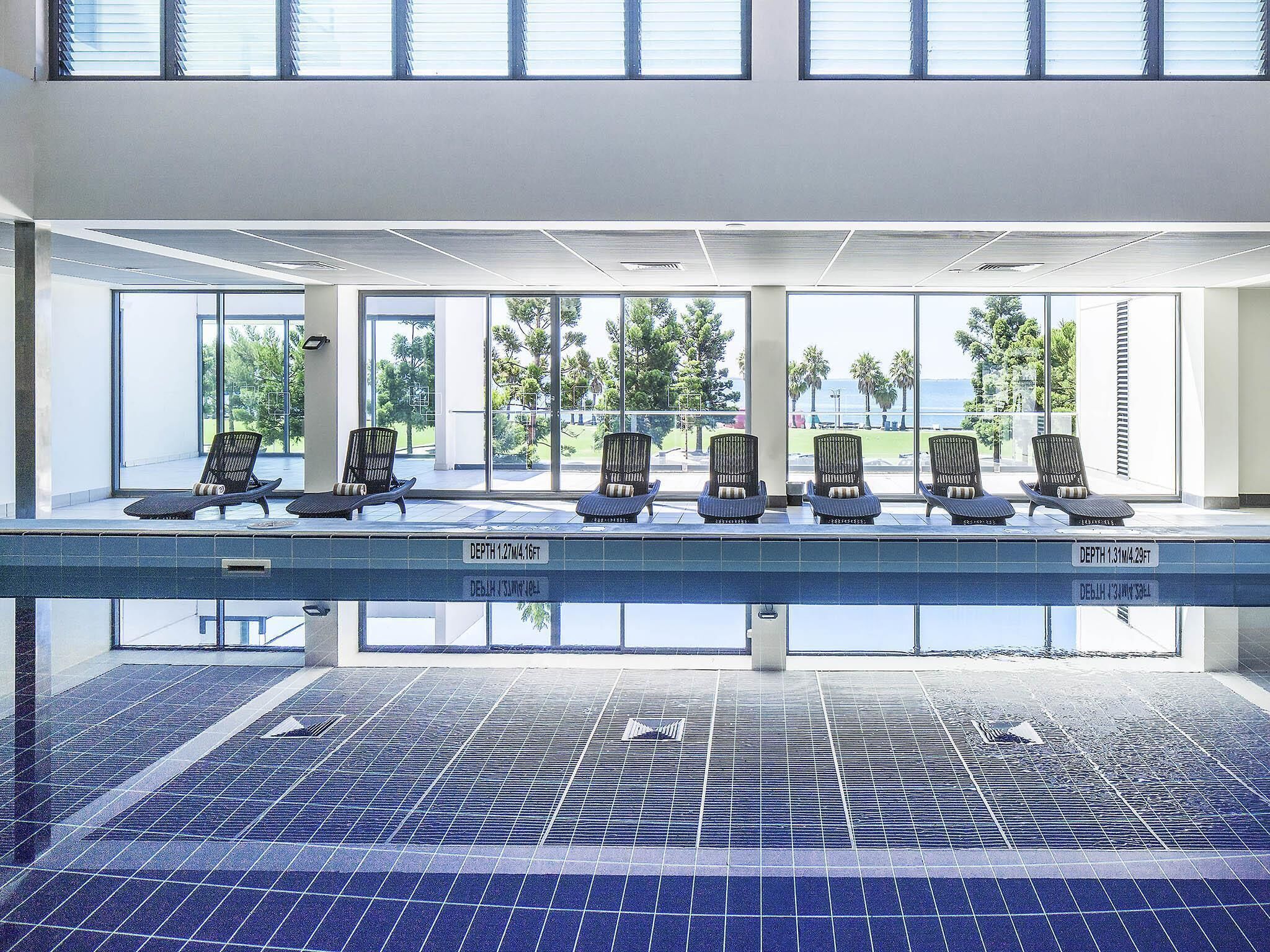 บริเวณภายนอก