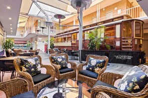 Breakfast, lunch and brunch served - Quality Hotel Dickson (Dickson)