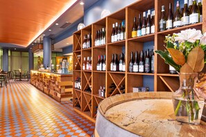 يتم تقديم الإفطار والغداء والإفطار المتأخر 