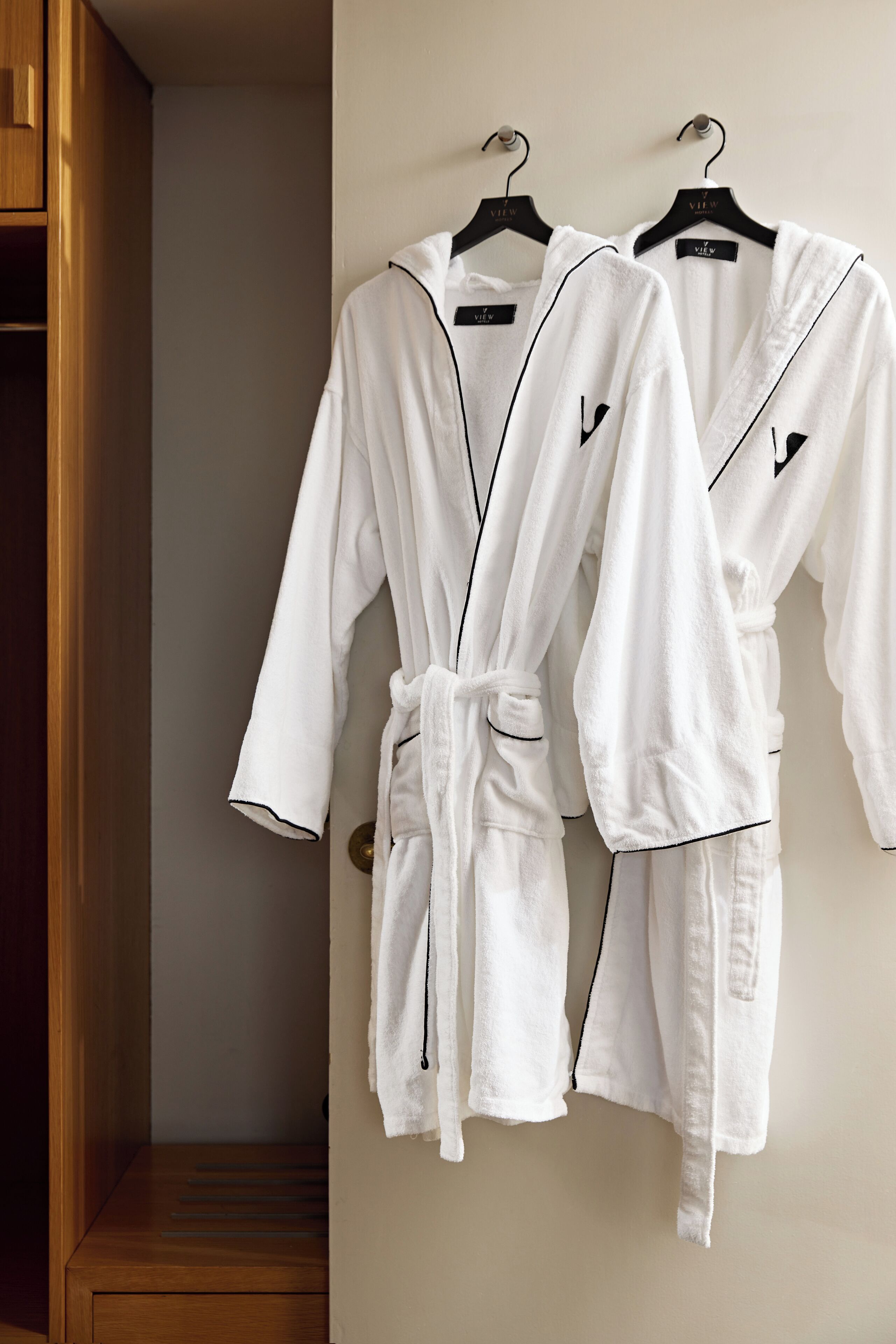 skyline king room | 1 bedroom, minibar, in-room safe, desk