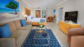 Pillowtop beds, in-room safe, desk, blackout drapes