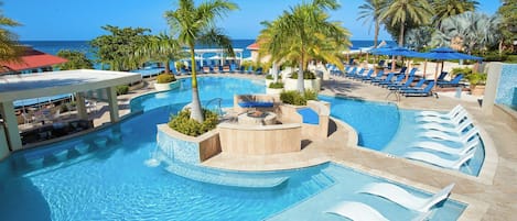 3 outdoor pools, pool umbrellas, pool loungers