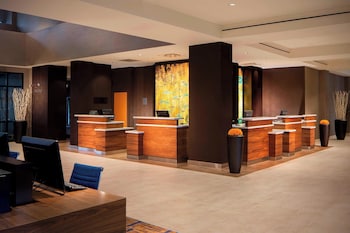 Reception area at Courtyard Orlando Lake Buena Vista in the Marriott Village