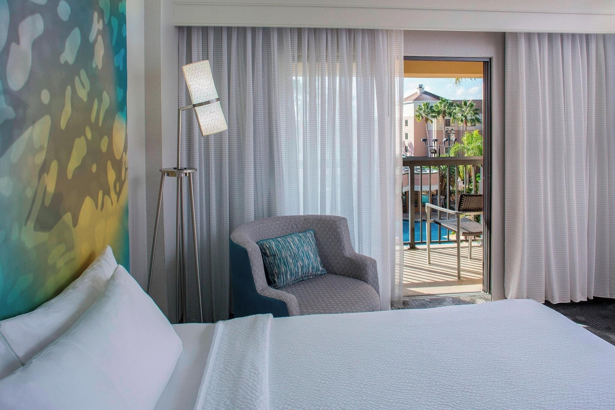 1 bedroom, premium bedding, desk, blackout curtains