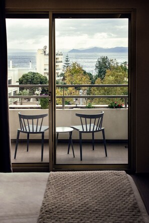 Superior Double or Twin Room | Premium bedding, Select Comfort beds, in-room safe, desk