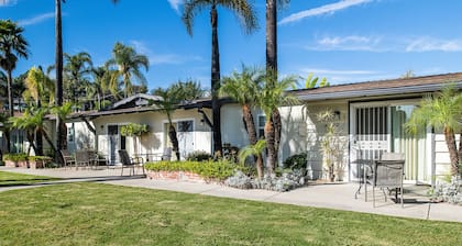 Fallbrook Country Inn