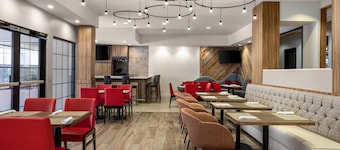 Hilton Garden Inn Phoenix Airport