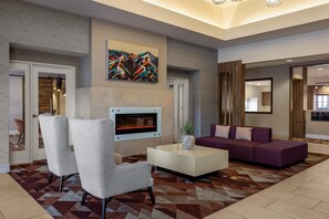 Lobby - Hilton Garden Inn Phoenix Airport (Phoenix)