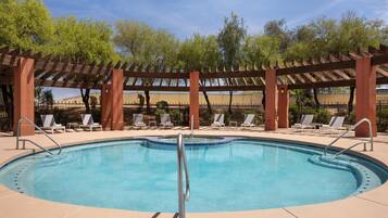Piscina a l'aire lliure