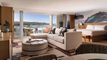 低刺激性寝具、羽毛の掛け布団、セーフティボックス (室内)、客室ごとに異なる装飾