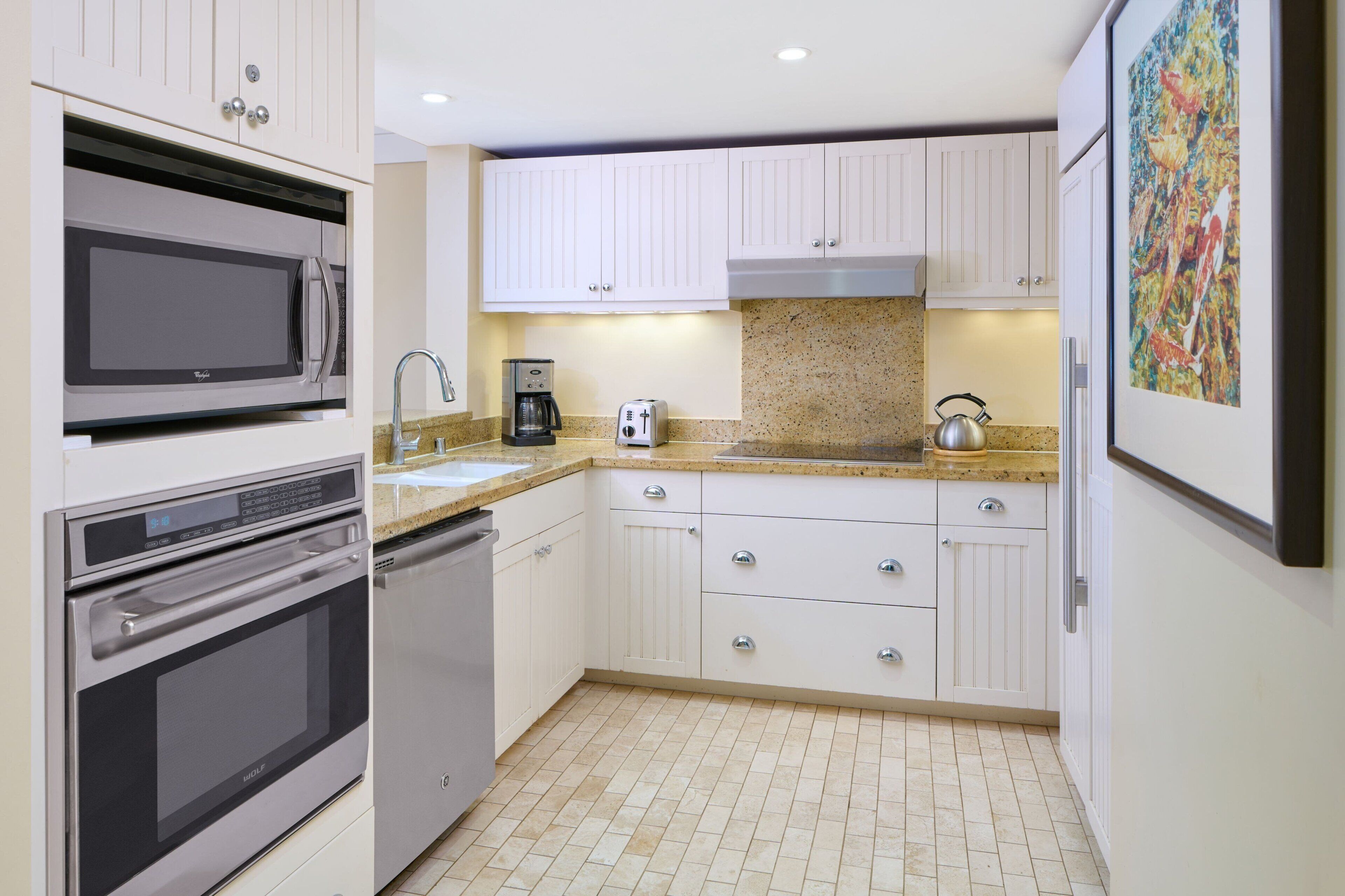 1 bedroom, hypo-allergenic bedding, down duvets, in-room safe