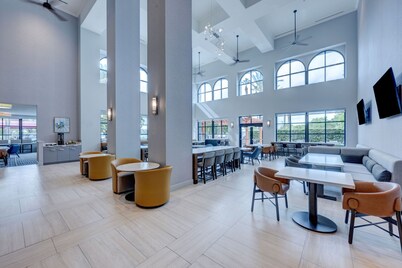 Homewood Suites by Hilton Anaheim-Main Gate Area