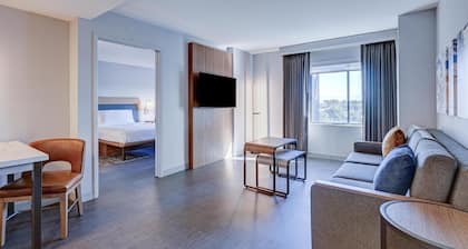 Homewood Suites by Hilton Anaheim-Main Gate Area