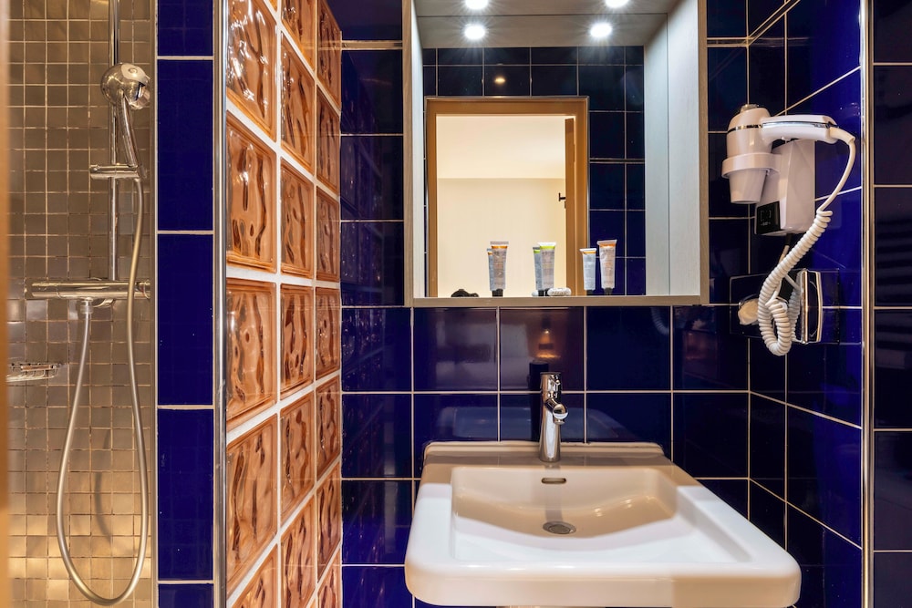 Hotel WYLD Saint Germain by null