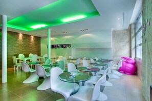Daily buffet breakfast (EUR 13 per person)