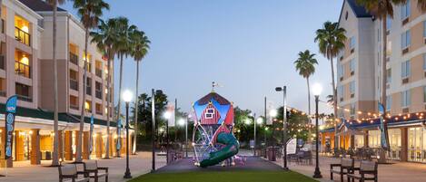 Children’s play area – outdoor