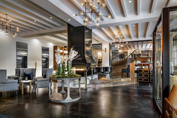 Hotel entrance and lobby at Eurostars Saint Gregory Dupont Circle Georgetown