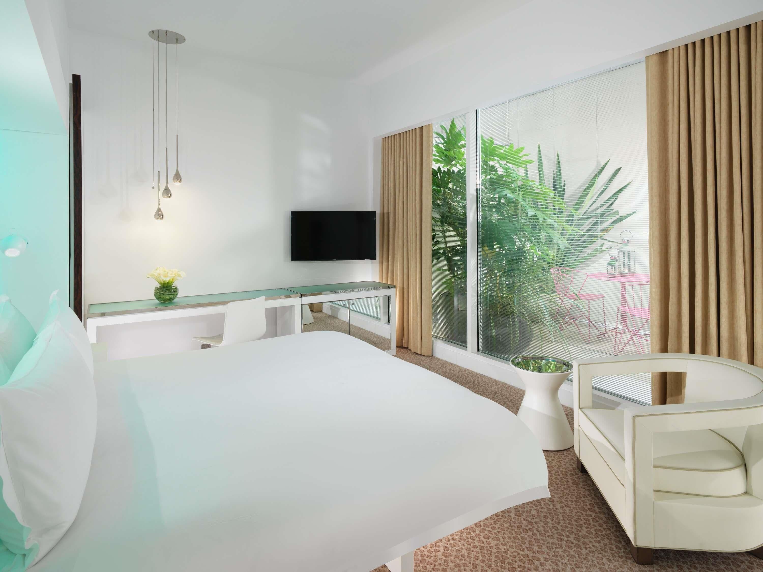 Deluxe Garden Room