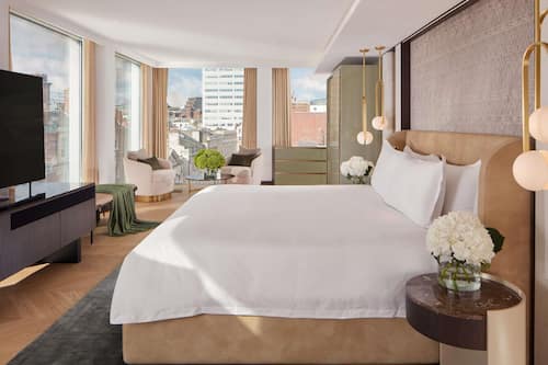 Penthouse (London Eye View)