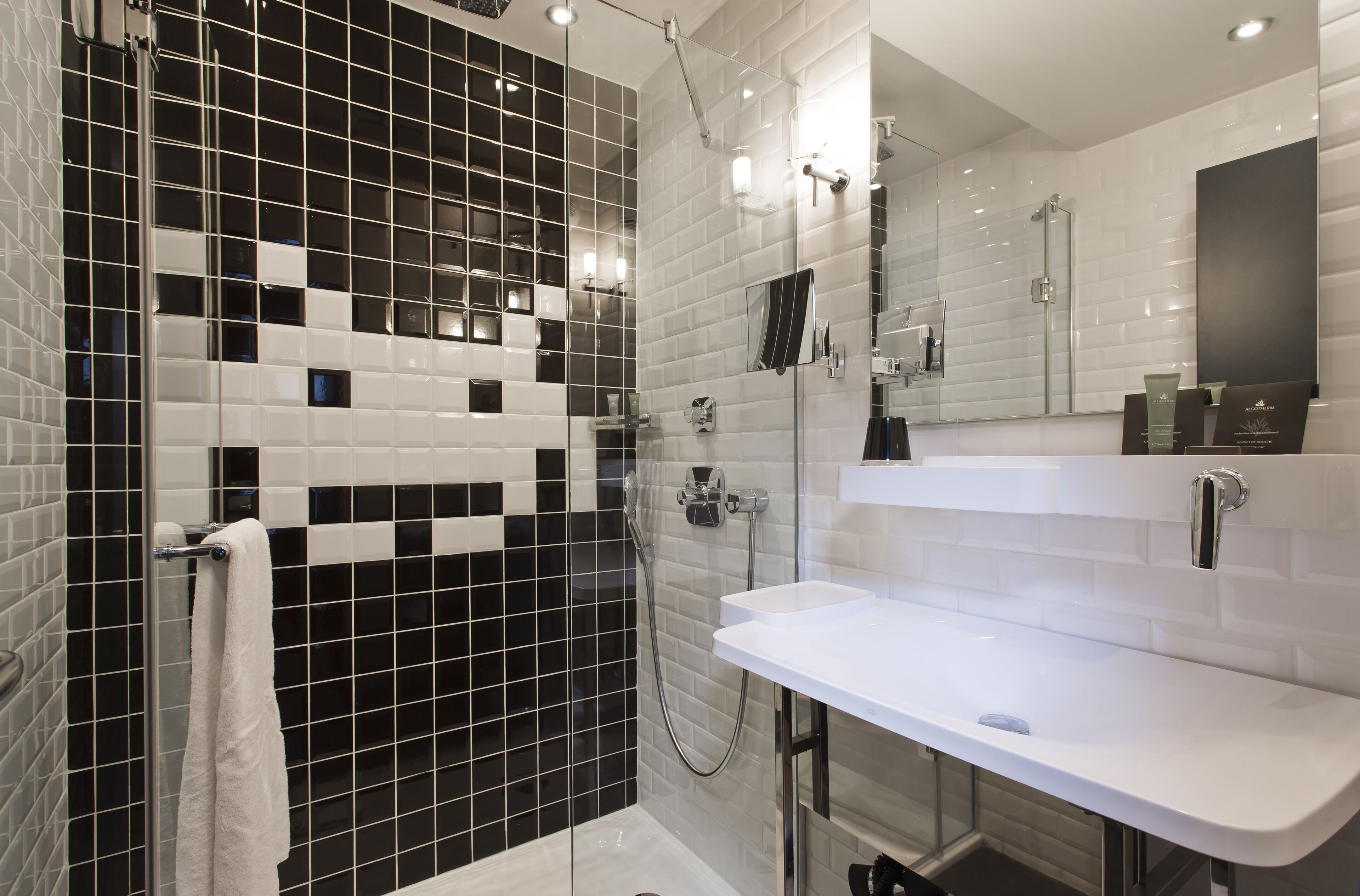 standard single room, 1 double bed | bathroom | shower, rainfall showerhead, designer toiletries, hair dryer