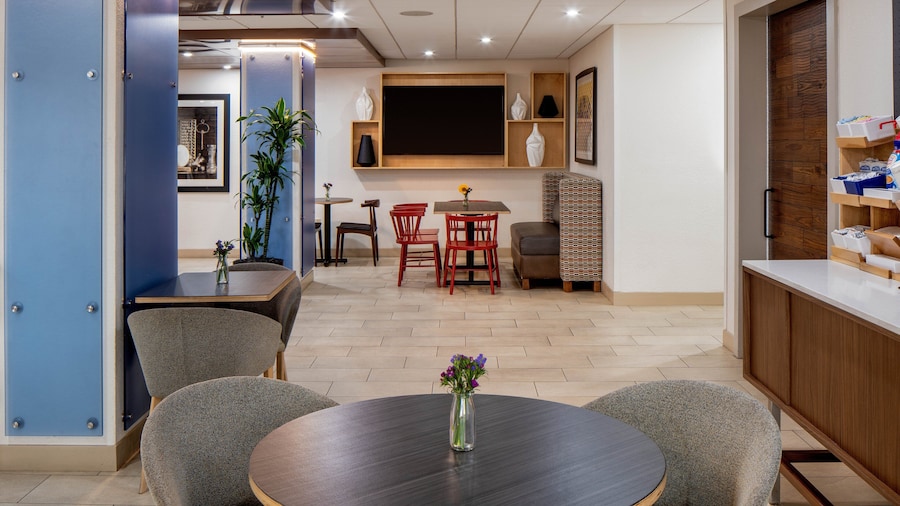 Holiday Inn Express New Orleans Downtown by IHG
