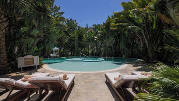 Luxury Room (Relax Pool) | View from room