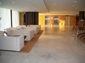 Sala de estar en el lobby