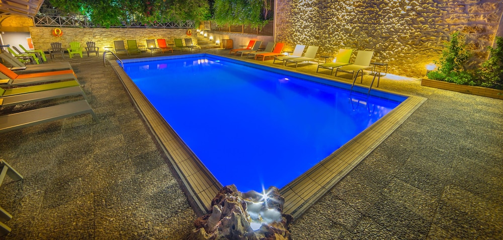 Palmyra Beach Hotel by null