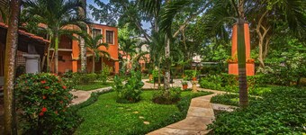Hacienda San Miguel Hotel & Suites
