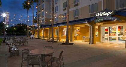 Fairfield Inn & Suites Lake Buena Vista in Marriott Village