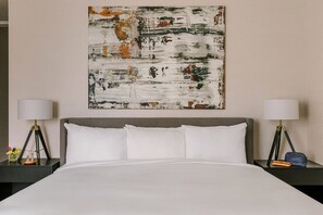 Studio Apartment | Iron/ironing board, free WiFi, bed sheets - The Sunset Hotel West End (Vancouver)