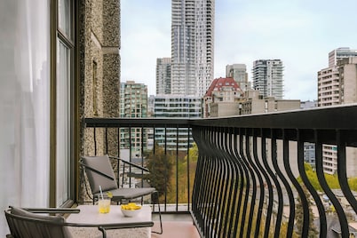 The Sunset Hotel West End, Sonder by Marriott Bonvoy