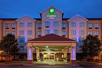 HOLIDAY INN EXPRESS & SUITES INDIANAPOLIS - EAST by IHG
