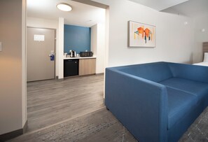 Suite, varias camas | Servicio de la habitación