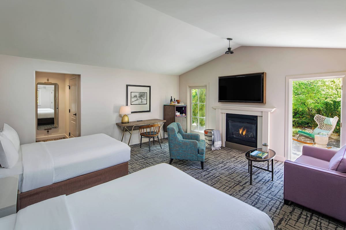 1 bedroom, premium bedding, down comforters, pillowtop beds