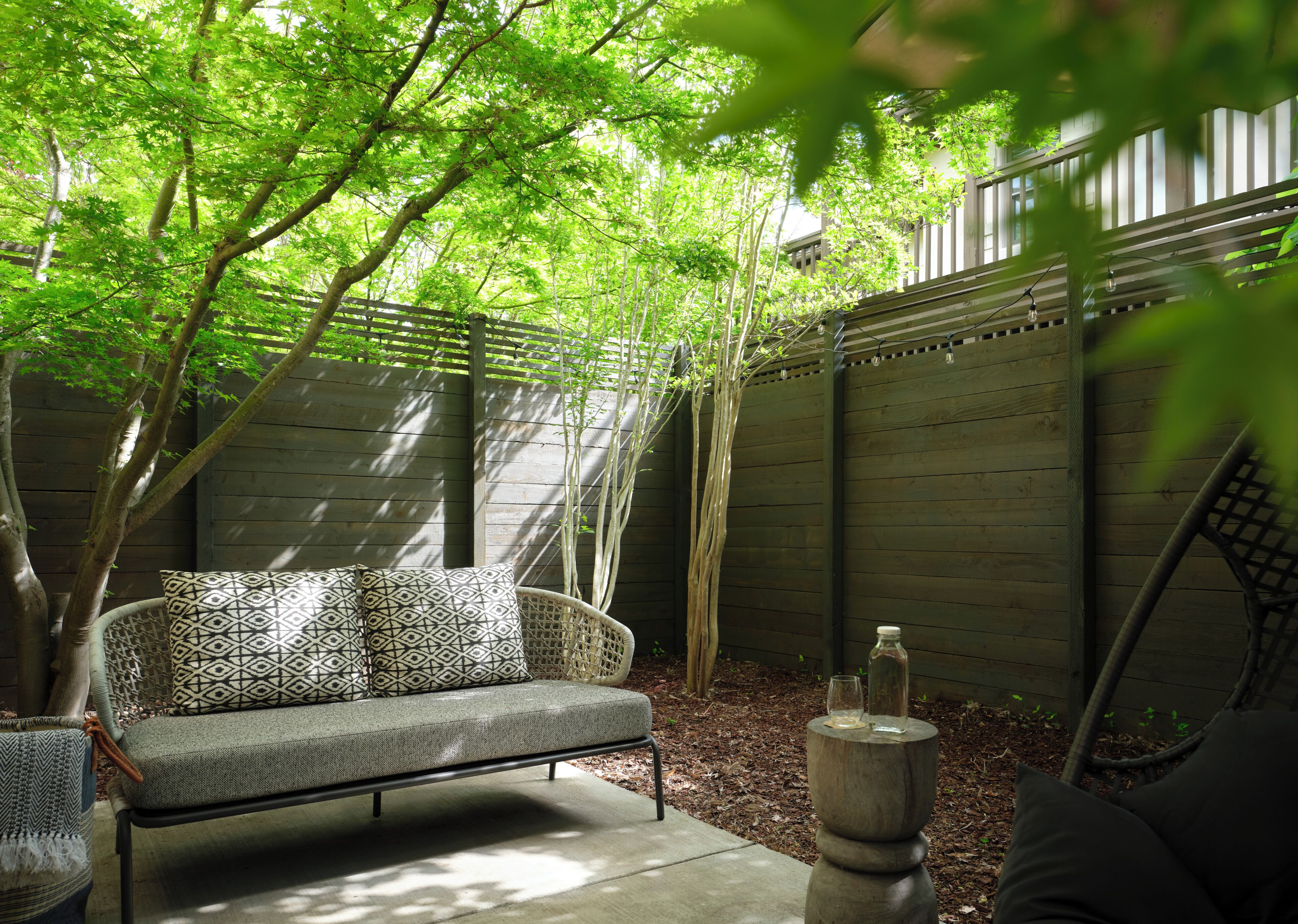 Cottage Outdoor Fence, Junior Suite, 1 King, Sofa Bed, Fireplace, Patio | Premium bedding, down comforters, pillowtop beds, desk
