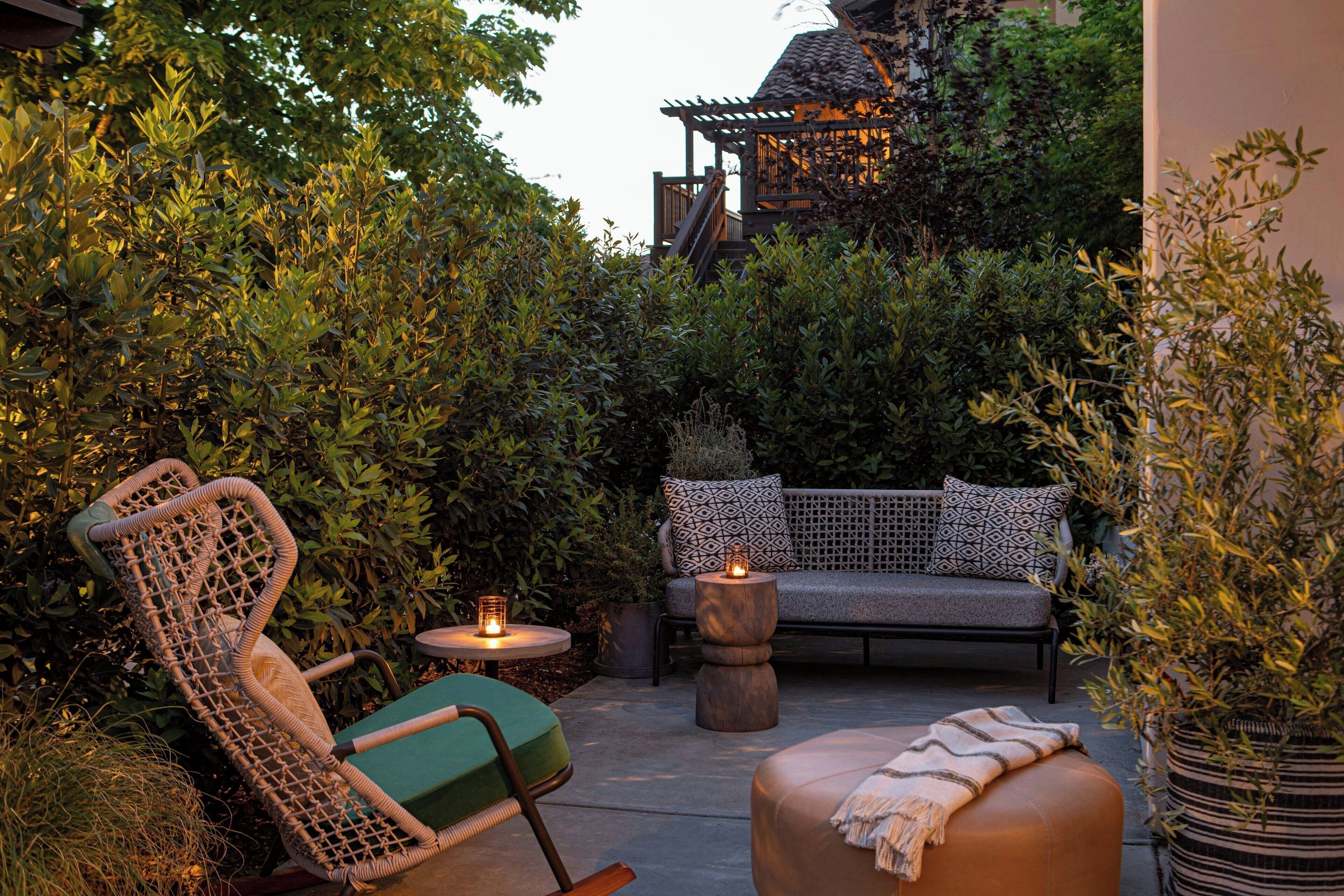 Cottage King Patio, Junior Suite, 1 King, Sofa Bed, Fireplace, Patio | Premium bedding, down duvets, pillow-top beds, desk